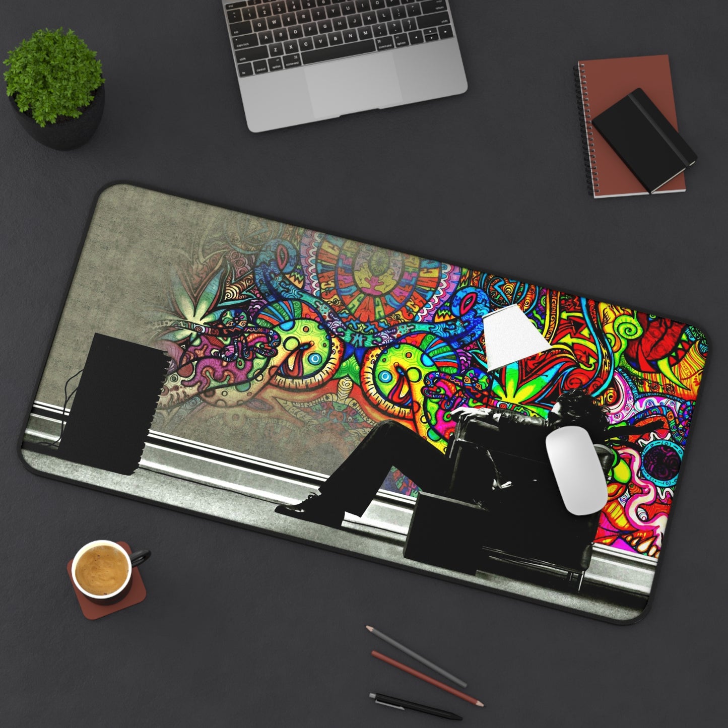 Graffiti Retro Trippy TV High Definition Video Game PC PS Desk Mat Mousepad